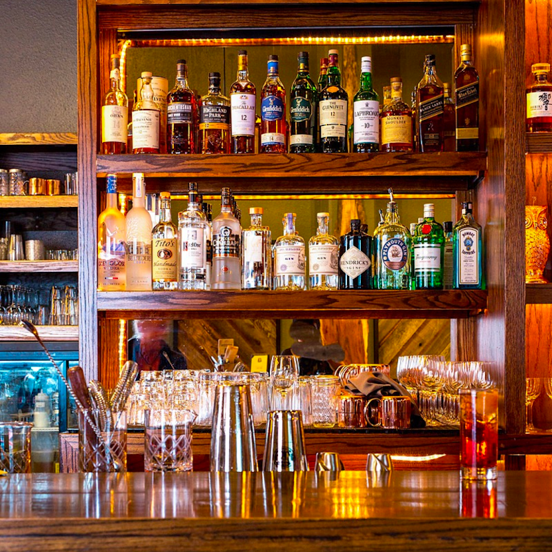 Hardwood Bar & Smokery