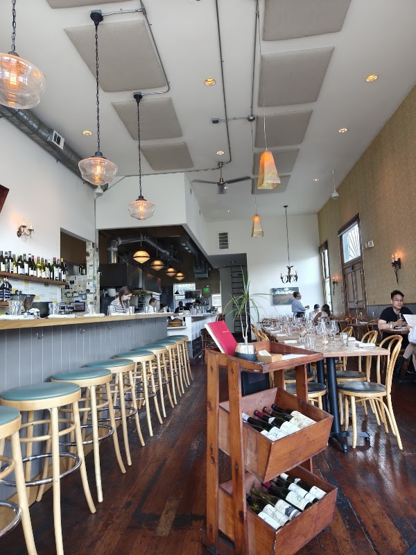 Heirloom Café