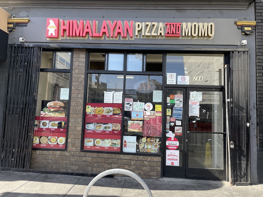 Himalayan Pizza & Momo