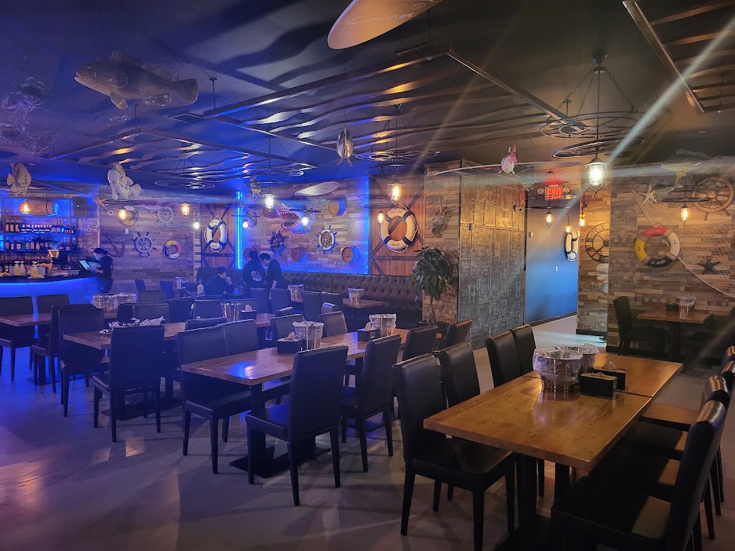 Hook & Reel Cajun Seafood & Bar
