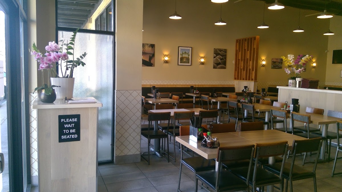 HUE RESTAURANT INC