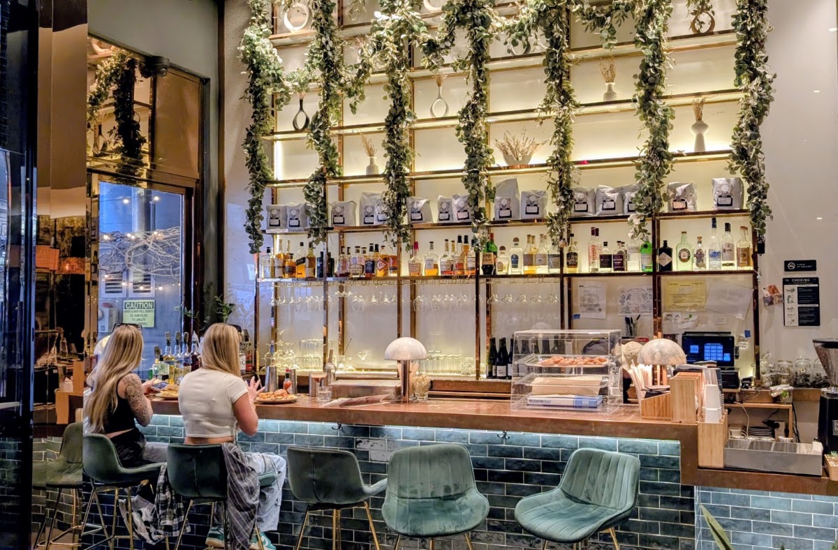 Isla & Co. - Midtown