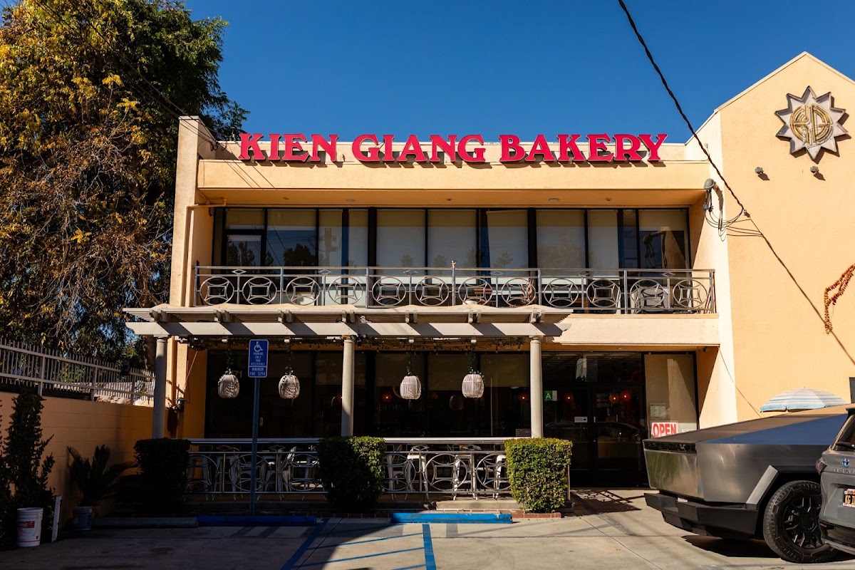 Kien Giang Bakery aka KG Bakery