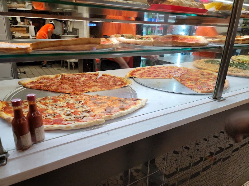 Koronet Pizza