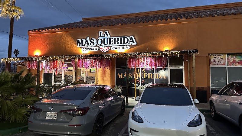 La Más Querida Cantina & Cocina