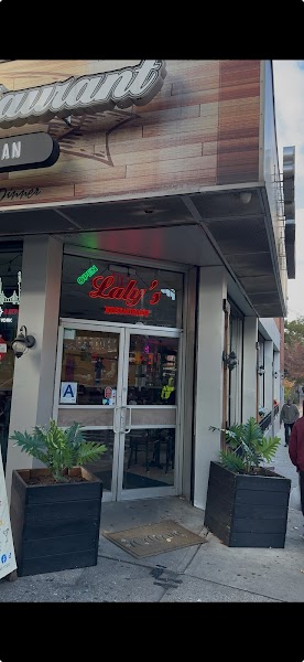Laly's Restaurant