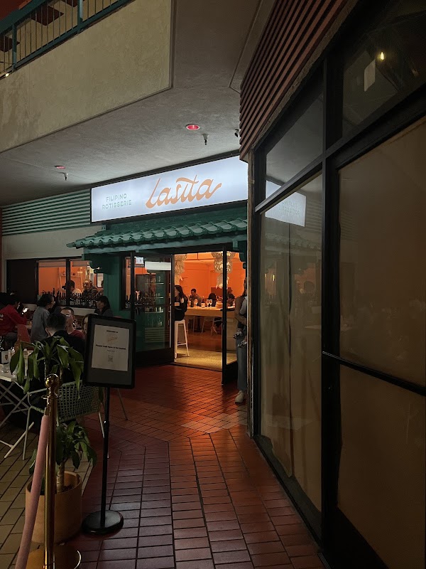 Lasita Rotisserie & Natural Wine