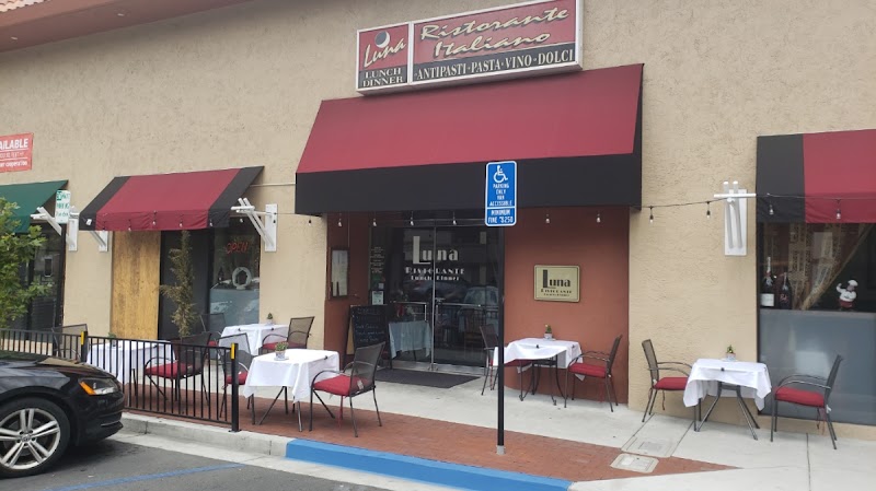 Luna Restaurant