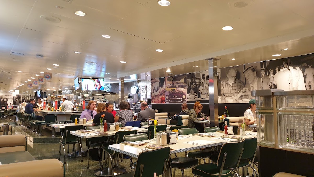 Mel's Drive-In