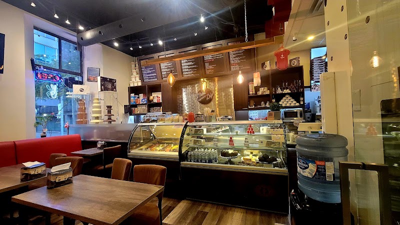 Melt n dip Sweets, Desserts and Gelato