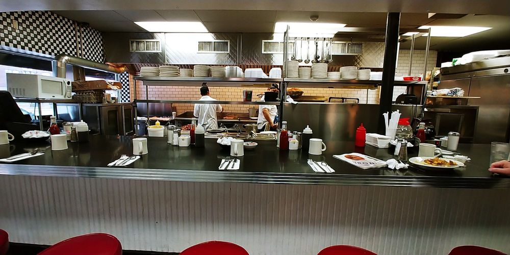 Mike's City Diner