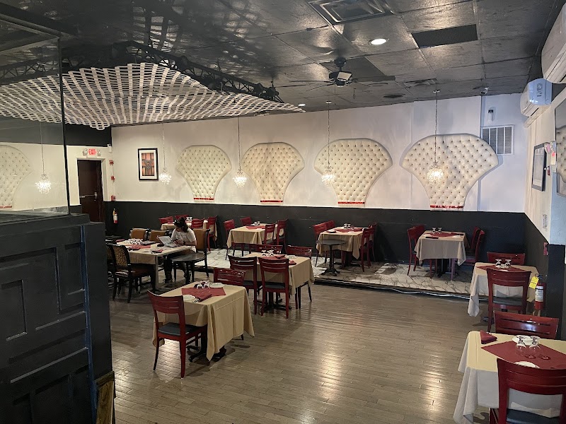 Mir Mediterranean Bar & Grill