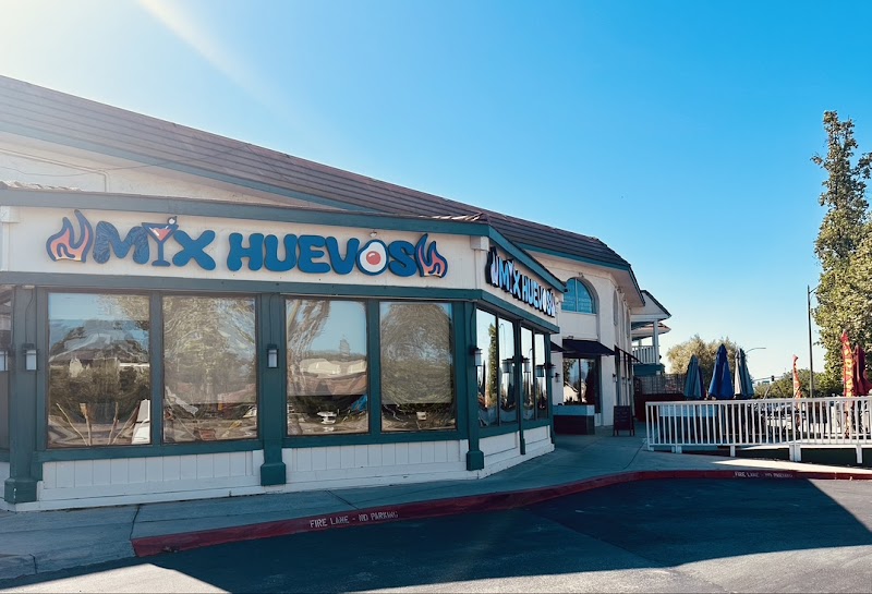 Mix Huevos - Breakfast & Lunch