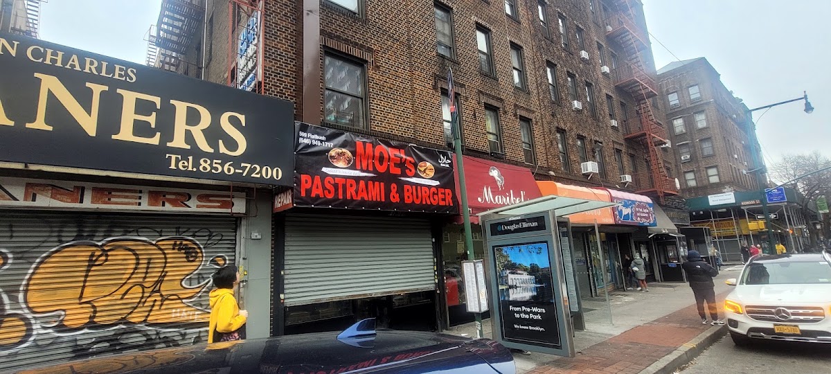 Moe's Pastrami & Burger Halal