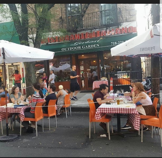 Moise's Restaurant