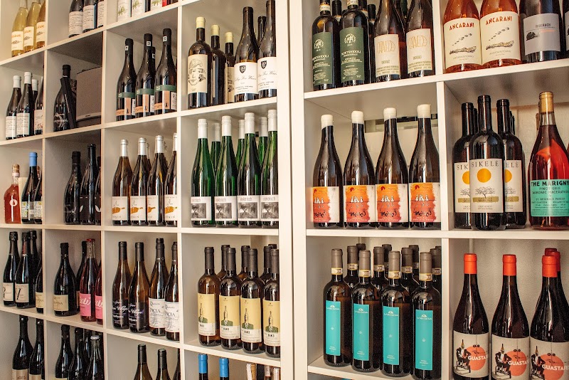 Molly's Bottle Shop