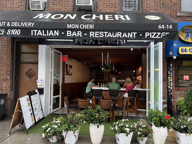 Mon Cheri bar restaurant pizzeria