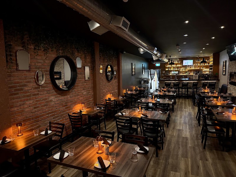 Monte Bianco Italian Cuisine and Pizzeria