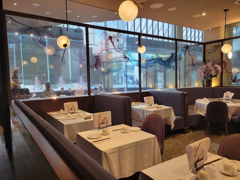 Moon Palace Cantonese Cuisine