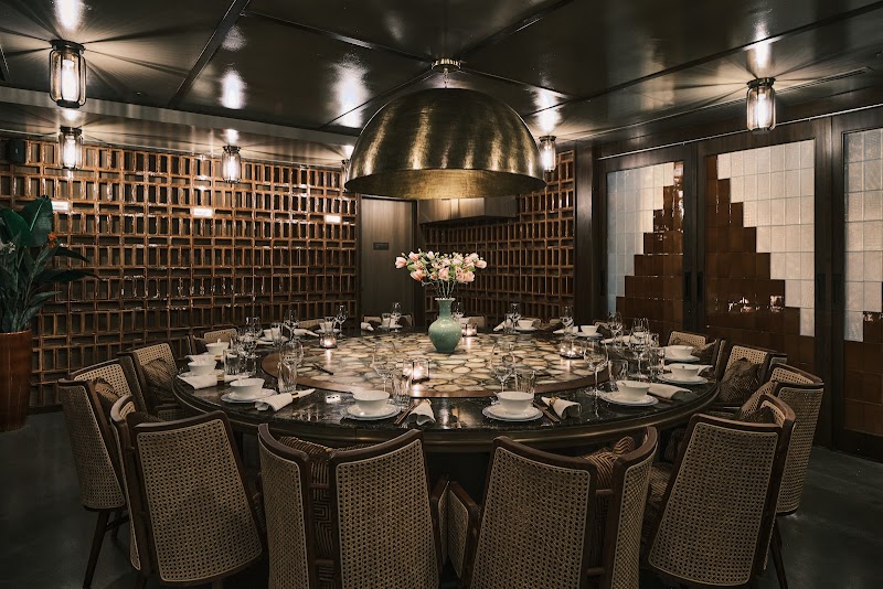 Mott 32 Toronto