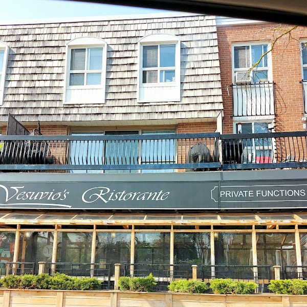 Mt. Vesuvio's Ristorante