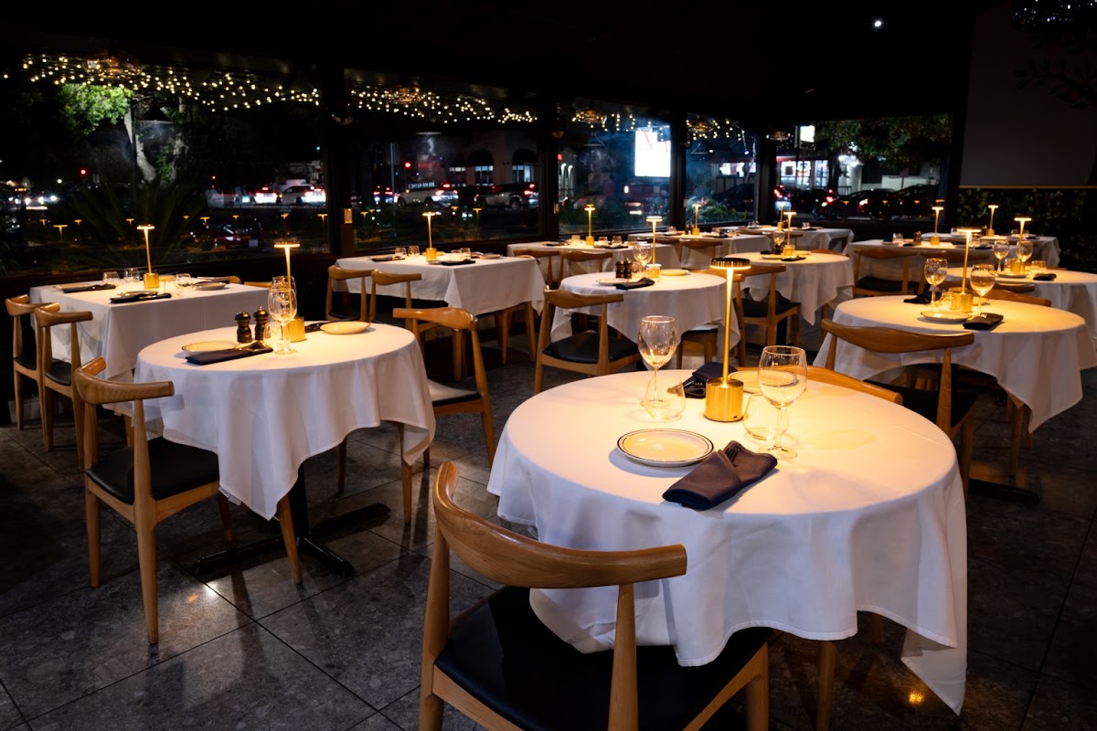 NAR Restaurant