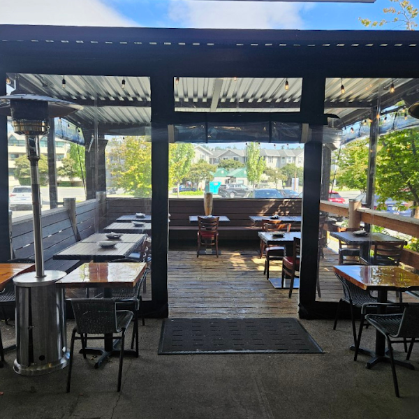 Niles Peacock Kitchen & Bar