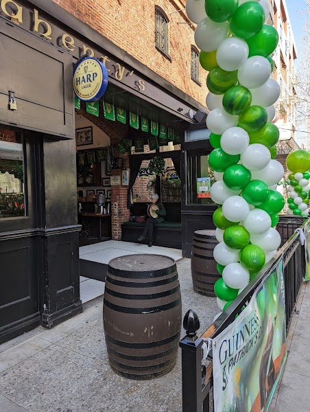 O'Flaherty's Irish Pub
