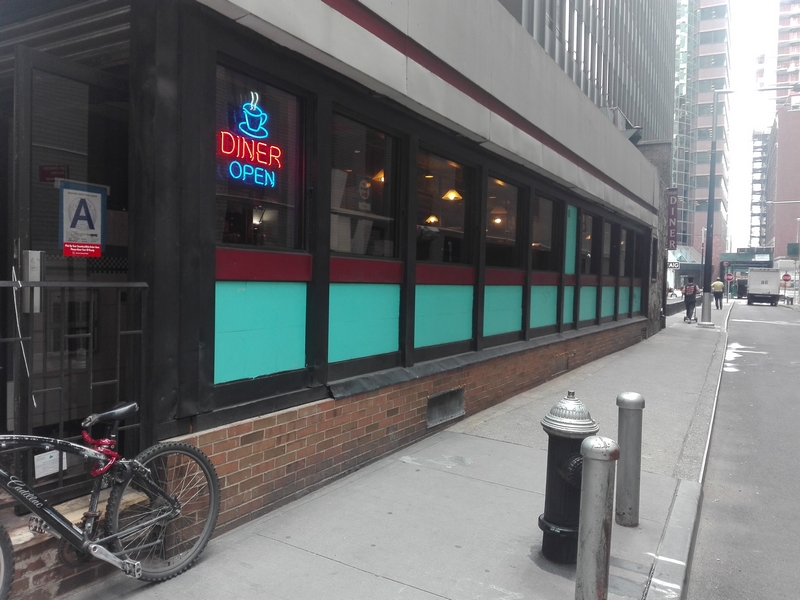 Pearl Diner
