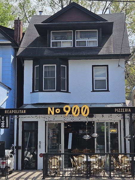 Pizzeria NO.900 Beaches