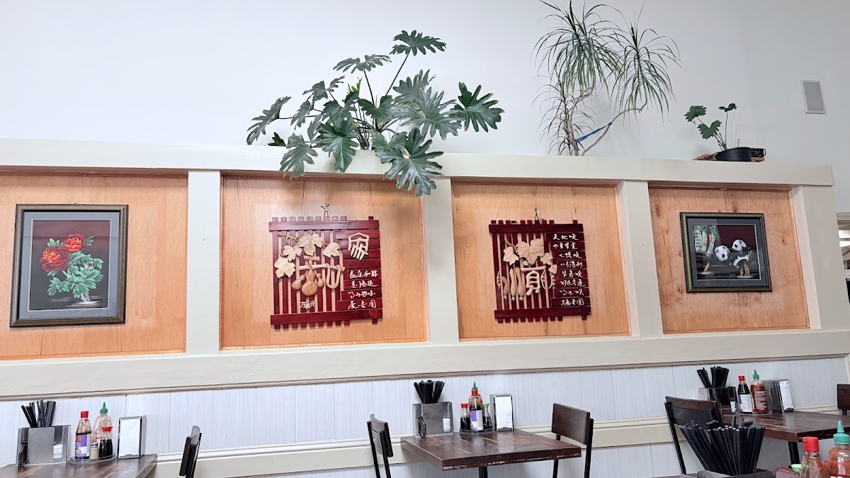 PPQ Beef Noodle House