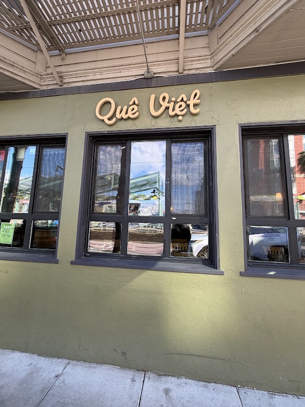 Quê Việt