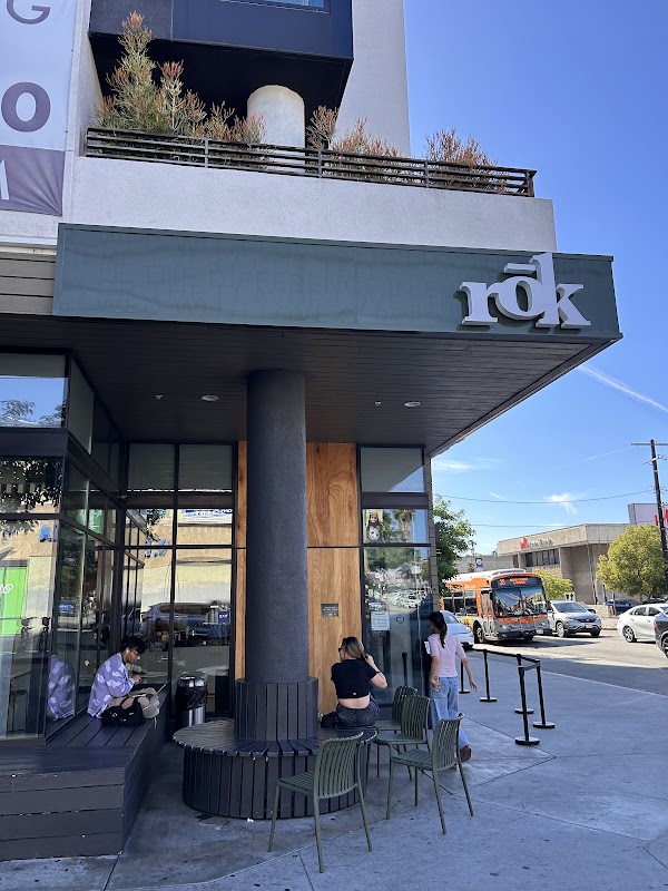 rōk Coffee and Tea - Olympic Blvd