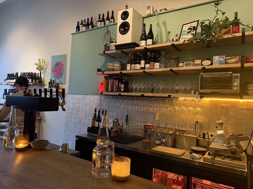 Rampant Bottle & Bar