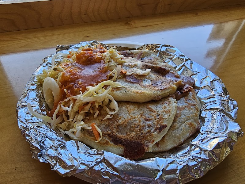 Raymundo Bakery & Taqueria
