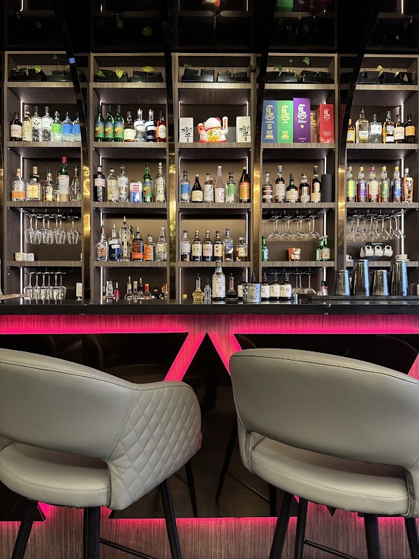 Resurrection || Japanese Whisky & Dim Sum Bar