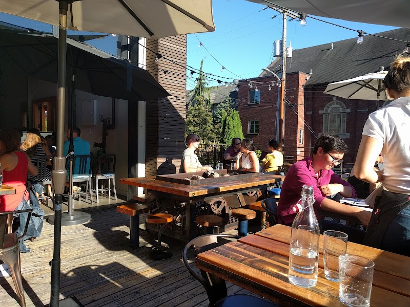 RockCreek Seafood & Spirits