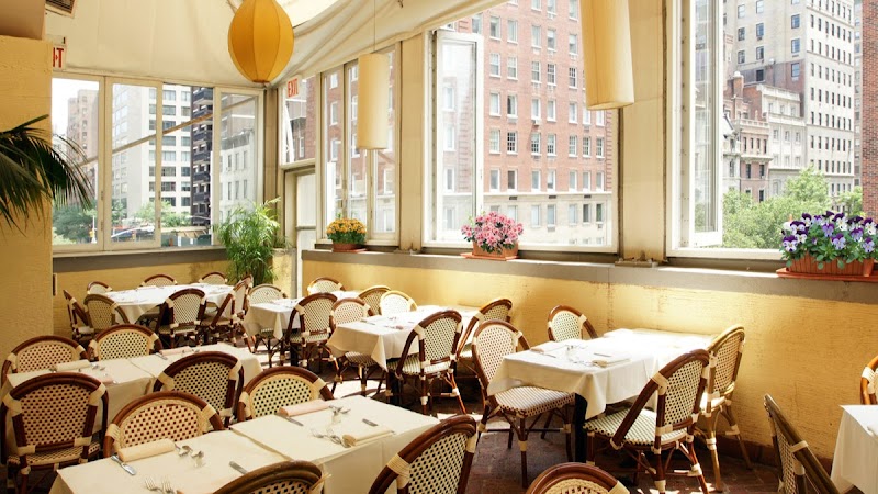 Serafina Fabulous Pizza 79th (UES)