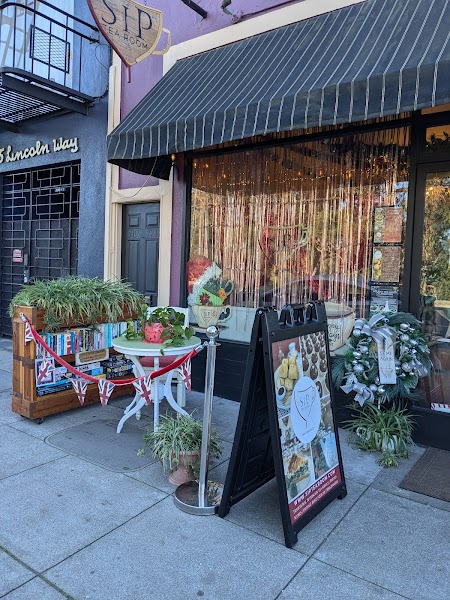 Sip Tea Room
