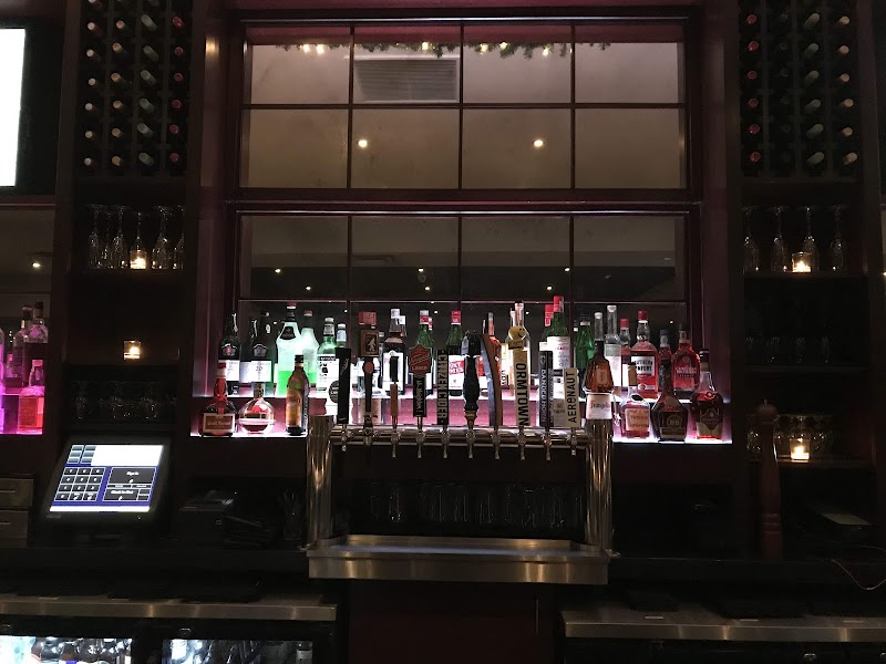 Social Restaurant & Bar
