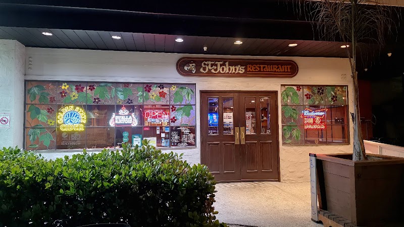 St. John's Bar & Grill