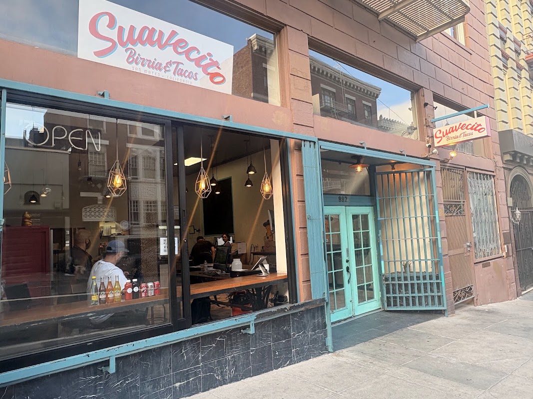 Suavecito Birria & Tacos SF