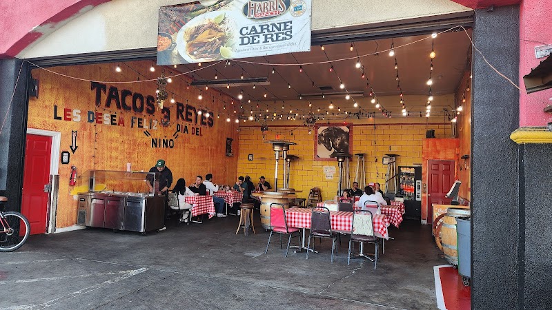 Tacos Los 3 Reyes