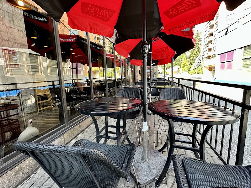 The Cherie Bistro