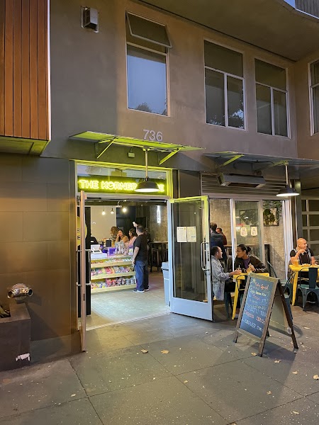 The Korner Store Bites & Vibes