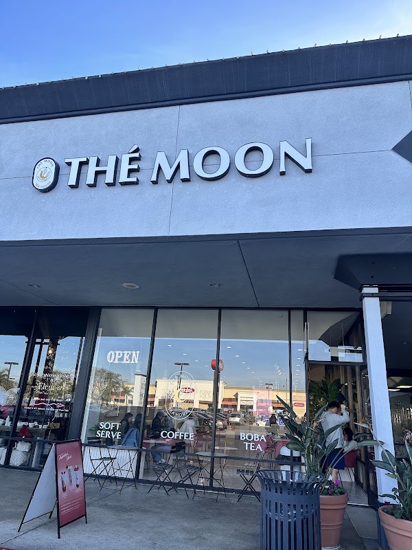 The Moon Coffee