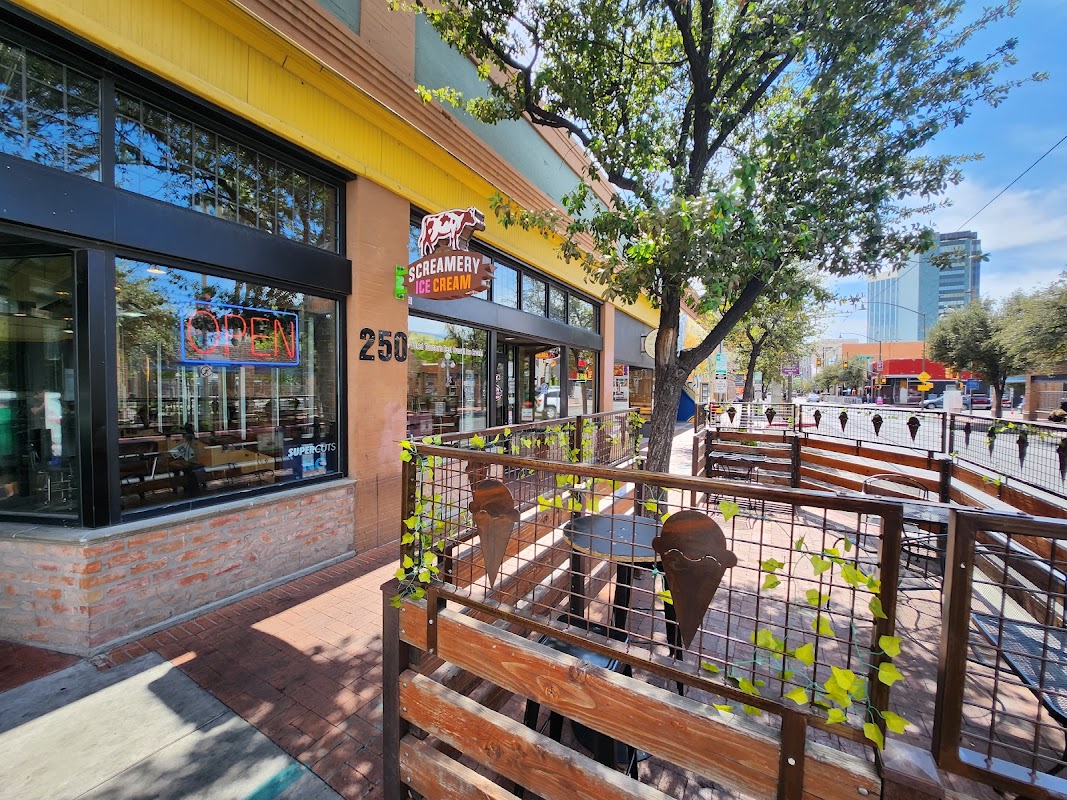 The Screamery (Congress Location)
