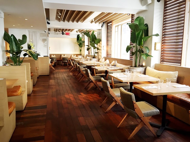 Tommy Bahama Restaurant & Bar
