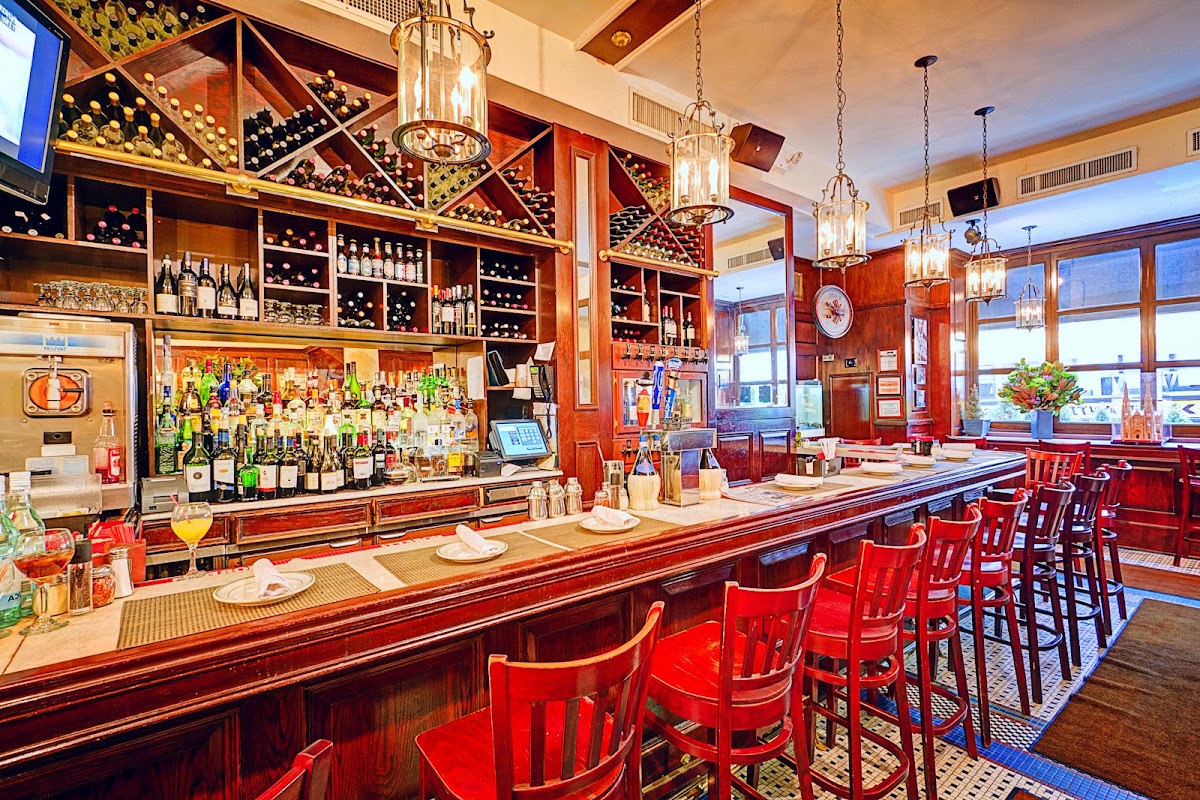 Tony's Di Napoli