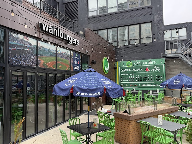 Wahlburgers